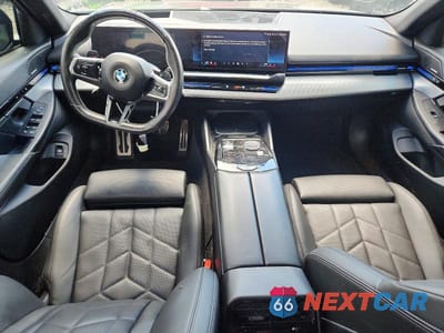 Zdjęcie 8 z 12 samochodu: 2024 BMW 530 XI VIN:WBA53FJ09RCT07531 - miniatura