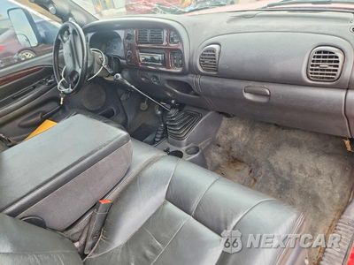 Zdjęcie 8 z 12 samochodu: 2002 DODGE RAM 2500 VIN:3B7KF23C42M208388 - miniatura