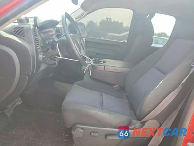 Zdjęcie 7 z 12 samochodu: 2011 CHEVROLET SILVERADO K1500 LT VIN:1GCRKSE35BZ119063 - miniatura