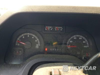 Zdjęcie 9 z 12 samochodu: 2013 FORD E150 DELIVERY VAN VIN:1FTNE1EW4DDA71565 - miniatura