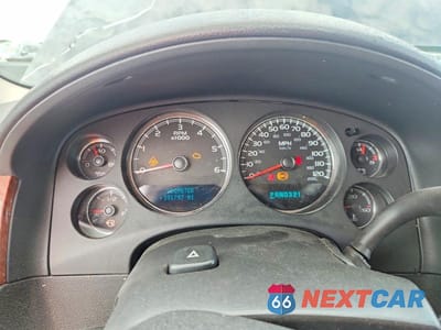 Zdjęcie 9 z 13 samochodu: 2007 GMC YUKON XL C1500 VIN:1GKFC16057J366835 - miniatura