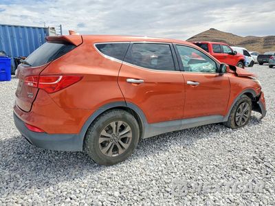 Trzecie zdjęcie samochodu z tyłu: 2015 HYUNDAI SANTA FE SPORT 2.4L VIN:5XYZTDLB4FG273240 - miniatura