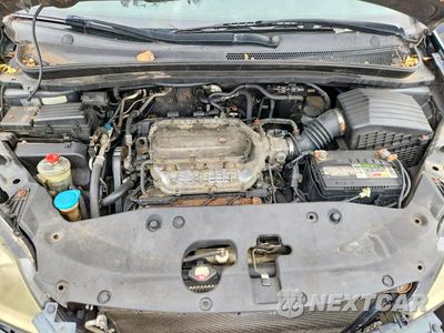 Zdjęcie 12 z 13 samochodu: 2005 HONDA ODYSSEY EX VIN:5FNRL38485B421626 - miniatura