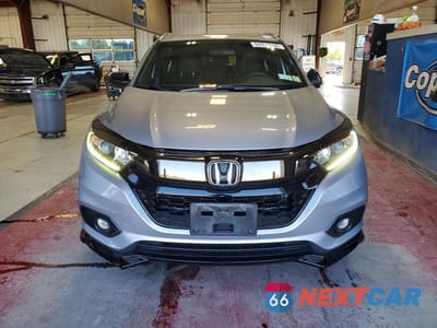 Piąte zdjęcie samochodu w środku: 2020 HONDA HR-V SPORT VIN:3CZRU6H1XLM726777 - miniatura
