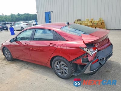 Drugie zdjęcie samochodu z przodu: 2024 HYUNDAI ELANTRA SEL VIN:KMHLM4DG2RU779080 - miniatura