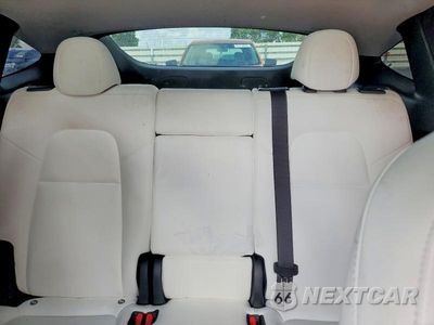 Zdjęcie 10 z 13 samochodu: 2023 TESLA MODEL Y VIN:7SAYGDEEXPA145133 - miniatura