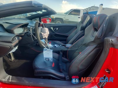 Zdjęcie 7 z 12 samochodu: 2022 LAMBORGHINI HURACAN EVO VIN:ZHWUT5ZF0NLA19483 - miniatura