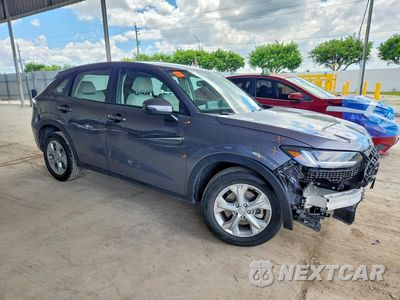 Czwarte zdjęcie samochodu z boku: 2025 HONDA HR-V LX VIN:3CZRZ1H35SM758752 - miniatura