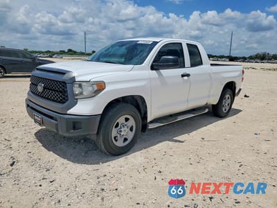 2019 TOYOTA TUNDRA SR 5TFRM5F1XKX141838 - główne zdjęcie licytacji z USA - miniatura