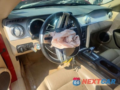 Zdjęcie 8 z 13 samochodu: 2006 FORD MUSTANG GT VIN:1ZVHT82H165191254 - miniatura