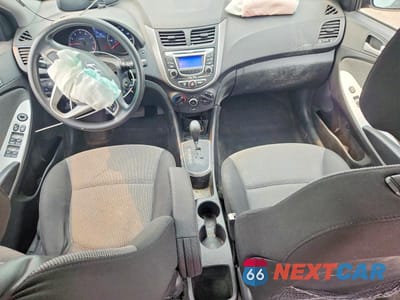 Zdjęcie 8 z 12 samochodu: 2012 HYUNDAI ACCENT GS VIN:KMHCT5AE9CU047161 - miniatura