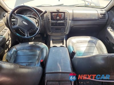Zdjęcie 8 z 12 samochodu: 2002 FORD EXPLORER LIMITED VIN:1FMZU75W32ZB03571 - miniatura