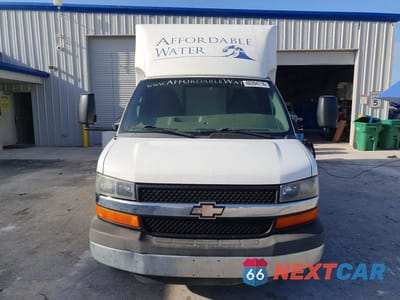 Piąte zdjęcie samochodu w środku: 2015 CHEVROLET EXPRESS G3500 VIN:1GB0G2CF7F1137211 - miniatura