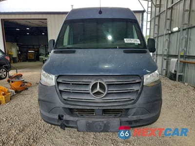 Piąte zdjęcie samochodu w środku: 2019 MERCEDES-BENZ SPRINTER 2500/3500 DELIVERY VAN VIN:WD4PF1CD4KP152316 - miniatura