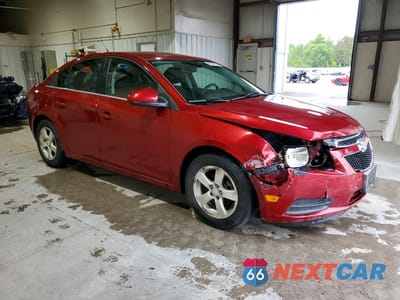 Czwarte zdjęcie samochodu z boku: 2014 CHEVROLET CRUZE LT VIN:1G1PC5SB5E7338891 - miniatura