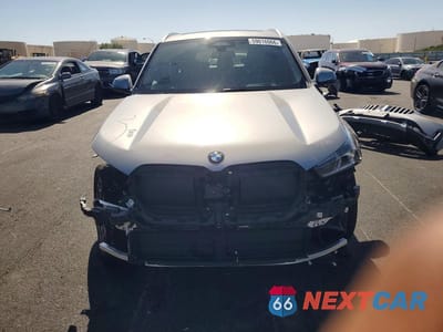 Piąte zdjęcie samochodu w środku: 2026 BMW X1 XDRIVE28I VIN:WBX73EF08T5497044 - miniatura