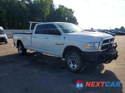 Czwarte zdjęcie samochodu z boku: 2016 RAM 2500 SLT VIN:3C6UR5JL8GG336005 - miniatura