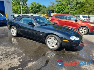 Czwarte zdjęcie samochodu z boku: 1999 JAGUAR XK8 VIN:SAJGX204XXC041884 - miniatura