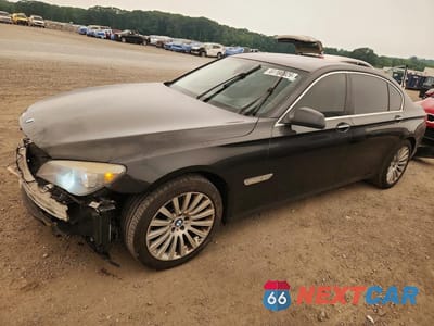2012 BMW 750 LXI WBAKC8C55CC435960 - główne zdjęcie licytacji z USA - miniatura