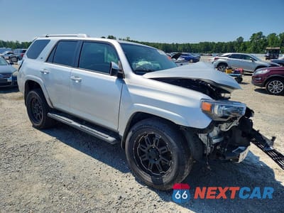 Czwarte zdjęcie samochodu z boku: 2016 TOYOTA 4RUNNER SR5 VIN:JTEZU5JR1G5137916 - miniatura