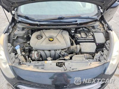 Zdjęcie 12 z 13 samochodu: 2016 HYUNDAI ELANTRA GT BASE VIN:KMHD35LH5GU273439 - miniatura