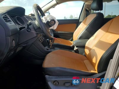 Zdjęcie 7 z 12 samochodu: 2018 VOLKSWAGEN TIGUAN SE VIN:3VV3B7AX9JM207241 - miniatura