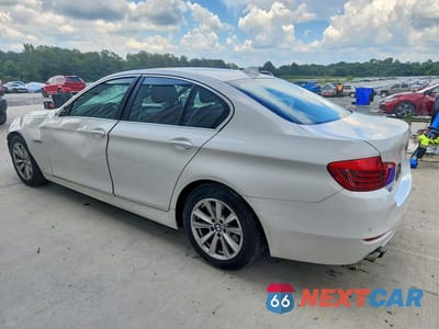 Drugie zdjęcie samochodu z przodu: 2016 BMW 528 I VIN:WBA5A5C55GD527801 - miniatura