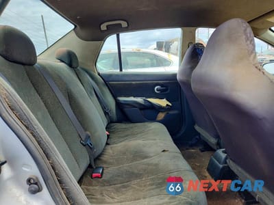 Zdjęcie 10 z 13 samochodu: 2011 NISSAN VERSA 1.8 S VIN:3N1BC1AP8BL442034 - miniatura