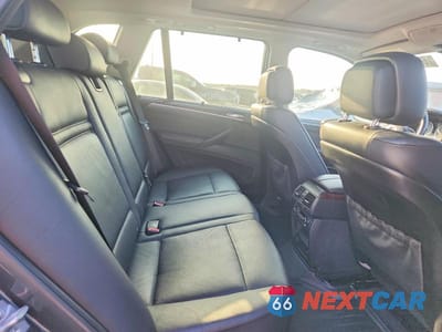 Zdjęcie 10 z 12 samochodu: 2013 BMW X5 XDRIVE35I VIN:5UXZV4C57D0E10373 - miniatura
