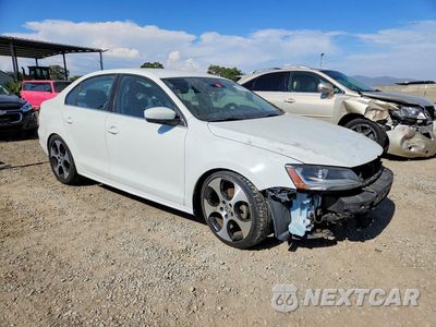 Czwarte zdjęcie samochodu z boku: 2017 VOLKSWAGEN JETTA S VIN:3VW2B7AJ4HM218645 - miniatura