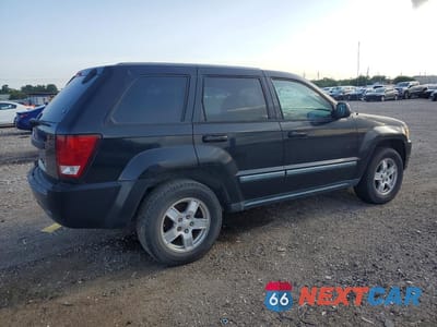 Trzecie zdjęcie samochodu z tyłu: 2007 JEEP GRAND CHEROKEE LAREDO/COLUMBIA/FREEDOM VIN:1J8GS48K97C689656 - miniatura
