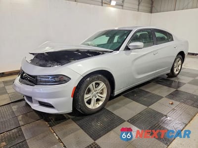2021 DODGE CHARGER SXT 2C3CDXBGXMH642607 - główne zdjęcie licytacji z USA - miniatura