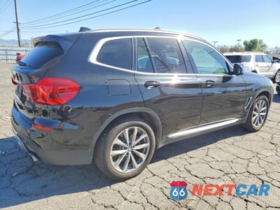 Trzecie zdjęcie samochodu z tyłu: 2019 BMW X3 SDRIVE30I VIN:5UXTR7C5XKLR49669 - miniatura