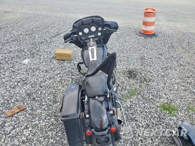 Zdjęcie 6 z 10 samochodu: 2011 HARLEY-DAVIDSON FLHX VIN:1HD1KBM15BB635072 - miniatura