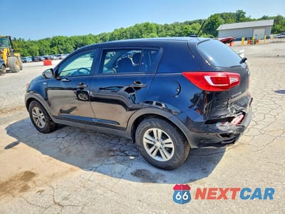 Drugie zdjęcie samochodu z przodu: 2011 KIA SPORTAGE LX VIN:KNDPBCA27B7101783 - miniatura