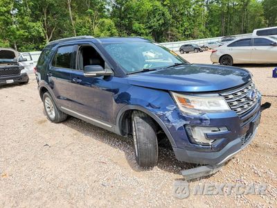 Czwarte zdjęcie samochodu z boku: 2017 FORD EXPLORER XLT VIN:1FM5K7D83HGC59671 - miniatura