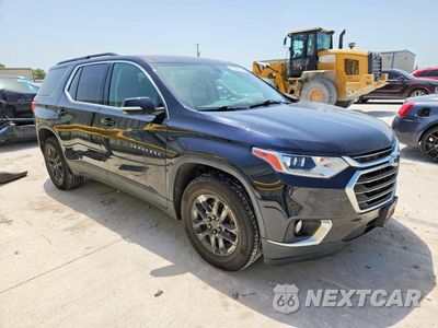 Czwarte zdjęcie samochodu z boku: 2020 CHEVROLET TRAVERSE LT VIN:1GNERGKW6LJ117027 - miniatura