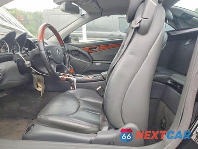 Zdjęcie 7 z 13 samochodu: 2004 MERCEDES-BENZ SL 500 VIN:WDBSK75FX4F066940 - miniatura