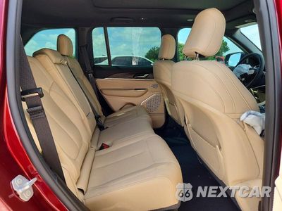 Zdjęcie 11 z 13 samochodu: 2026 JEEP GRAND CHEROKEE LIMITED VIN:1C4RJHBR0TC221793 - miniatura