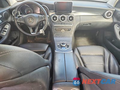 Zdjęcie 8 z 12 samochodu: 2017 MERCEDES-BENZ C 300 VIN:WDDWF4JB9HR252777 - miniatura