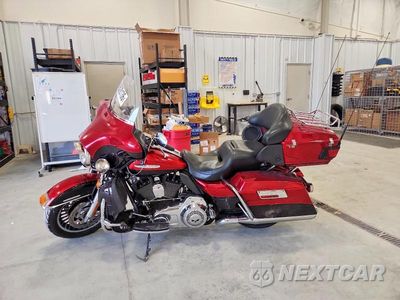 Trzecie zdjęcie samochodu z tyłu: 2013 HARLEY-DAVIDSON FLHTK ELECTRA GLIDE ULTRA LIMITED VIN:1HD1KEM18DB676445 - miniatura