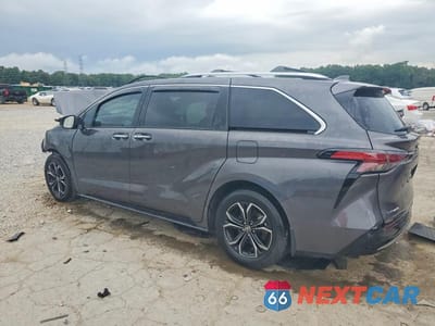 Drugie zdjęcie samochodu z przodu: 2025 TOYOTA SIENNA PLATINUM 7-PASSENGER VIN:5TDESKFC6SS154614 - miniatura