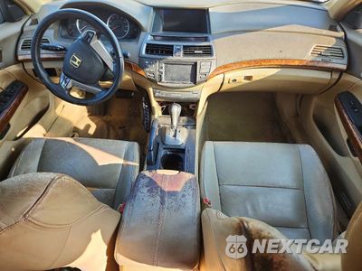 Zdjęcie 8 z 12 samochodu: 2008 HONDA ACCORD EXL VIN:1HGCP368X8A057692 - miniatura