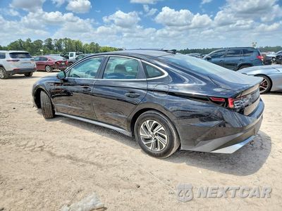 Drugie zdjęcie samochodu z przodu: 2026 HYUNDAI SONATA HYBRID BLUE VIN:KMHL24JJ6TA157922 - miniatura