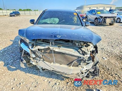 Piąte zdjęcie samochodu w środku: 2019 MERCEDES-BENZ C 300 4MATIC VIN:55SWF8EB0KU308290 - miniatura