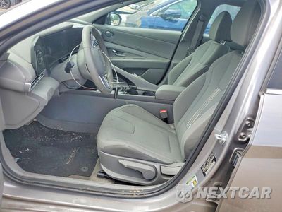 Zdjęcie 7 z 12 samochodu: 2025 HYUNDAI ELANTRA SEL VIN:KMHLS4DG2SU878977 - miniatura