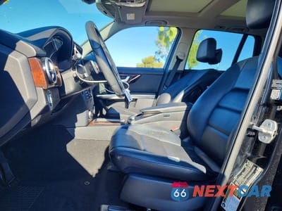 Zdjęcie 7 z 12 samochodu: 2015 MERCEDES-BENZ GLK 350 VIN:WDCGG5HB5FG402703 - miniatura
