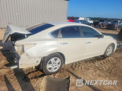 Trzecie zdjęcie samochodu z tyłu: 2013 NISSAN ALTIMA 2.5 VIN:1N4AL3AP2DN444942 - miniatura