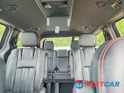 Zdjęcie 10 z 13 samochodu: 2019 DODGE GRAND CARAVAN GT VIN:2C4RDGEG0KR661224 - miniatura
