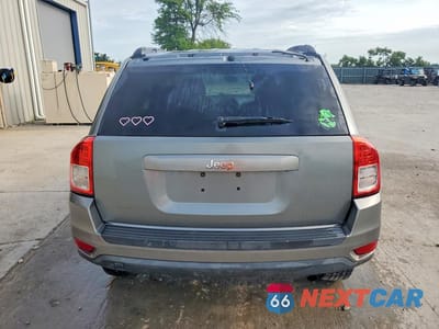 Zdjęcie 6 z 14 samochodu: 2013 JEEP COMPASS SPORT VIN:1C4NJCBA8DD115549 - miniatura